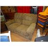 Image 1 : RECLINING LOVE SEAT