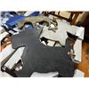 Image 1 : WOOD ANIMAL CUT-OUTS - 3