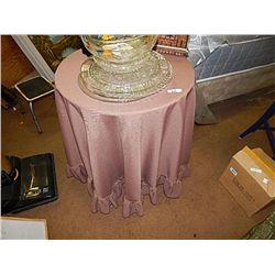 SMALL ROUND TEA TABLE & COVER