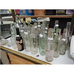 LARGE ASSORTMENT OF VINTAGE BOTTLES