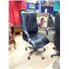 Image 1 : EXECUTIVE OFFICE CHAIR