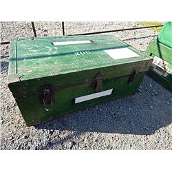 ARMY TRUNK - WWII - METAL - WITH TRAY & KEY