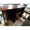 Image 5 : MAHOGANY BAR - FOLDING SWING OUT SIDES & BRASS ACCENT FOOT RESTS