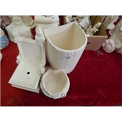 CERAMIC - UNFINISHED - SANTA CHAIR, BAG & VASE = 3PC