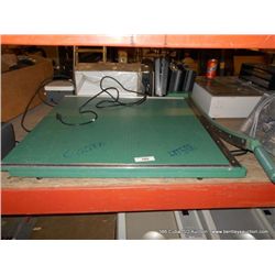 PREMIER PAPER CUTTER