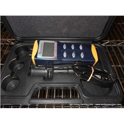 OMEGA HHP4205 DIGITAL MANOMETER