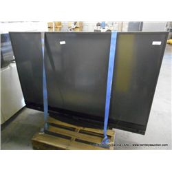 MITSUBISHI 80" WD-82737 DIGITAL TV (print sequence:) L-693