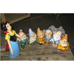 Vintage Snow White and the 6 Dwarfs