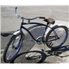 Image 3 : Men's Blue & White Huffy Beach Cruiser.