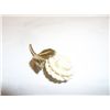 Image 3 : Costume Pins& Rings Some Signed (23)