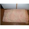 Image 1 : Vintage Chenille Bead Spread