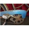 Image 3 : 1950' Deluxe Girls Bicycle