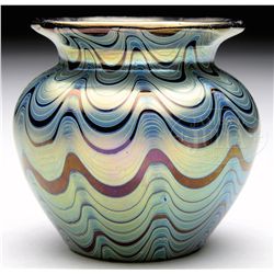 LOETZ PHANOMEN VASE.