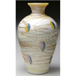 DURAND THREADED HEART & VINE VASE.