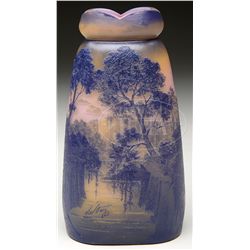 DEVEZ CAMEO VASE.