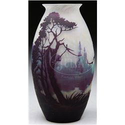 MULLER CAMEO VASE.