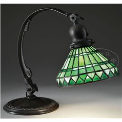 HANDEL LEADED DESK LAMP.