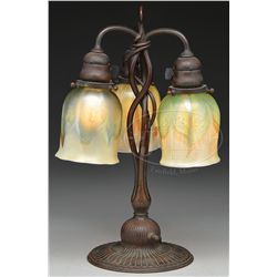 TIFFANY STUDIOS TULIP LAMP.