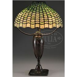 TIFFANY STUDIOS TABLE LAMP.