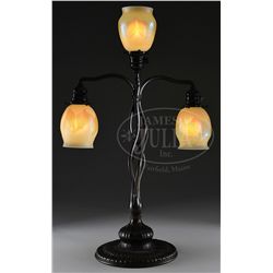 TIFFANY STUDIOS ART NOUVEAU TULIP TABLE LAMP.