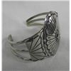 Image 2 : Navajo Sterling Sunburst Concho Style Bracelet