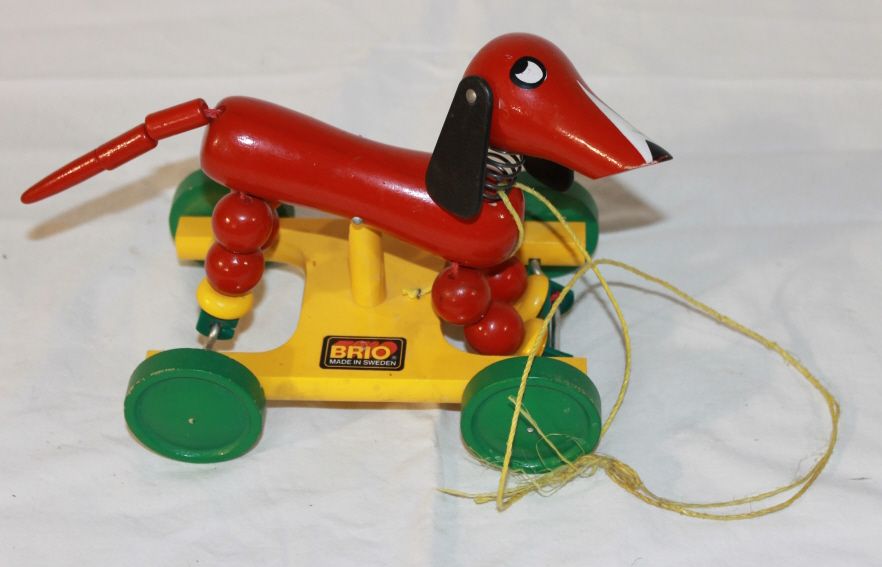 brio pull along dog