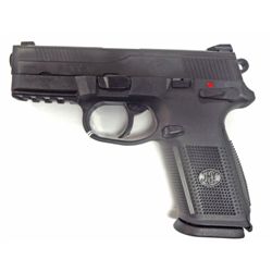 FNH USA FNX-40 Semi Auto Pistol. 40 SW. New in box.
