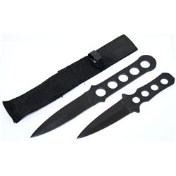 COLLECTORS EDITION SET OF 2 THROWING KNIVES W/SHEATH