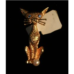 14k Yellow Gold Cat Pin,