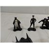 Image 2 : LOT 8 ERTAL DIE CAST METAL BATMAN FIGURES & CARS