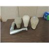 Image 1 : LOT 4 MANIQUIN (3) FACELESS DISLAY HEADS, STICK