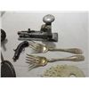 Image 3 : LOT 9 VINTAGE ITEMS: 2 SILVER PLATE FORKS, WHIPIT