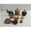 Image 1 : LOT 9 VARIOUS SMALL METAL & WOOD KEEPS WITH LIDS,