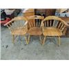 Image 1 : LOT 3 CONTEMPORARY MAPLE SPINDLE LEG KITCHEN CHAIR
