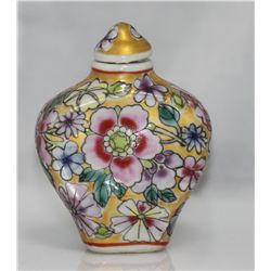 ANTIQUE FENG SHUI COLOR ENANEL PORCELAIN SNUFF BOTTLE