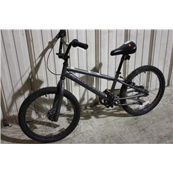 GREY DIAMONDBACK BMX BIKE