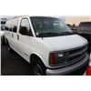 Image 2 : 2000 CHEVROLET EXPRESS 2500, WHITE, VIN # 1GAGG25R0Y1242671