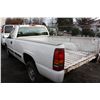 Image 3 : 1999 CHEVROLET SILVERADO 2500 2DR PU, WHITE, VIN #1GCFC24T9XE144855
