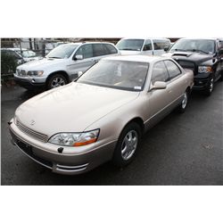 1993 LEXUS ES300, 4DR, BROWN, VIN # JT8VK13T1P0126856