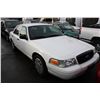 Image 2 : 2007 FORD CROWN VICTORIA, WHITE, 4DRSDN VIN #2FAFP71W67X161181