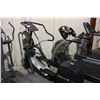 Image 1 : PRECOR EFX 546 ELIPTICAL TRAINER