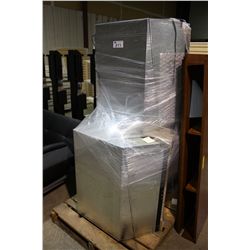 PALLET OF FIREPLACE INSERTS