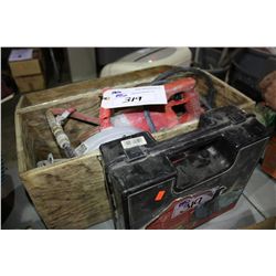 MILWAUKEE WET SAW WITH EXTRA BLADES