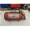 Image 1 : MIDWEST PRODUCTS PORTABLE AIR COMPRESSOR