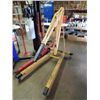 Image 1 : 8 TON RAM JACK ENGINE HOIST ON ROLLERS 2 TON LIFT