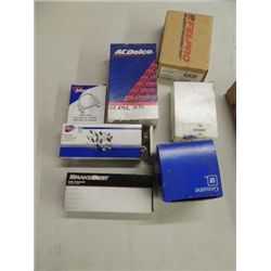 LOT 6 NEW AUTOMOTIVE PARTS: SPRINGS, GASKETS, MUFF