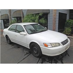 2000 TOYOTA CAMRY