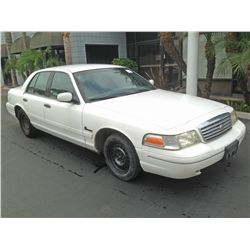 2002 FORD CROWN VICTORIA