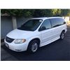Image 1 : 2002 CHRYSLER/BRAUN TOWN & COUNTRY