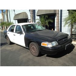 2005 FORD CROWN VICTORIA